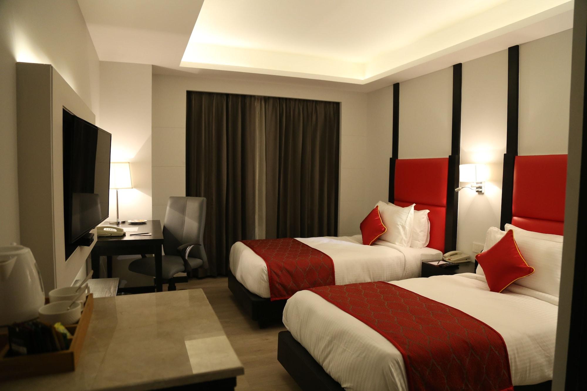 Ramada Encore Jalandhar Buitenkant foto