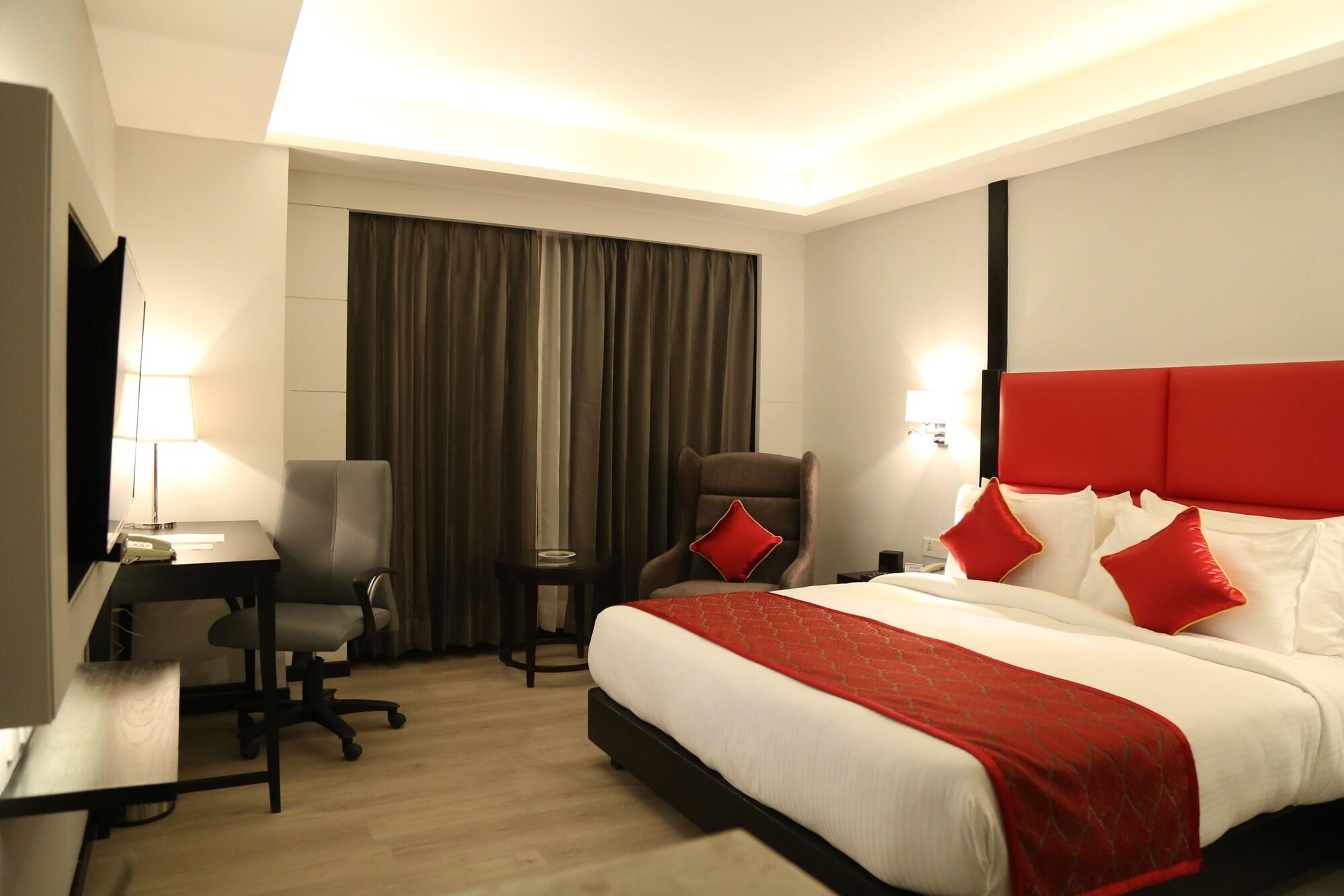 Ramada Encore Jalandhar Buitenkant foto