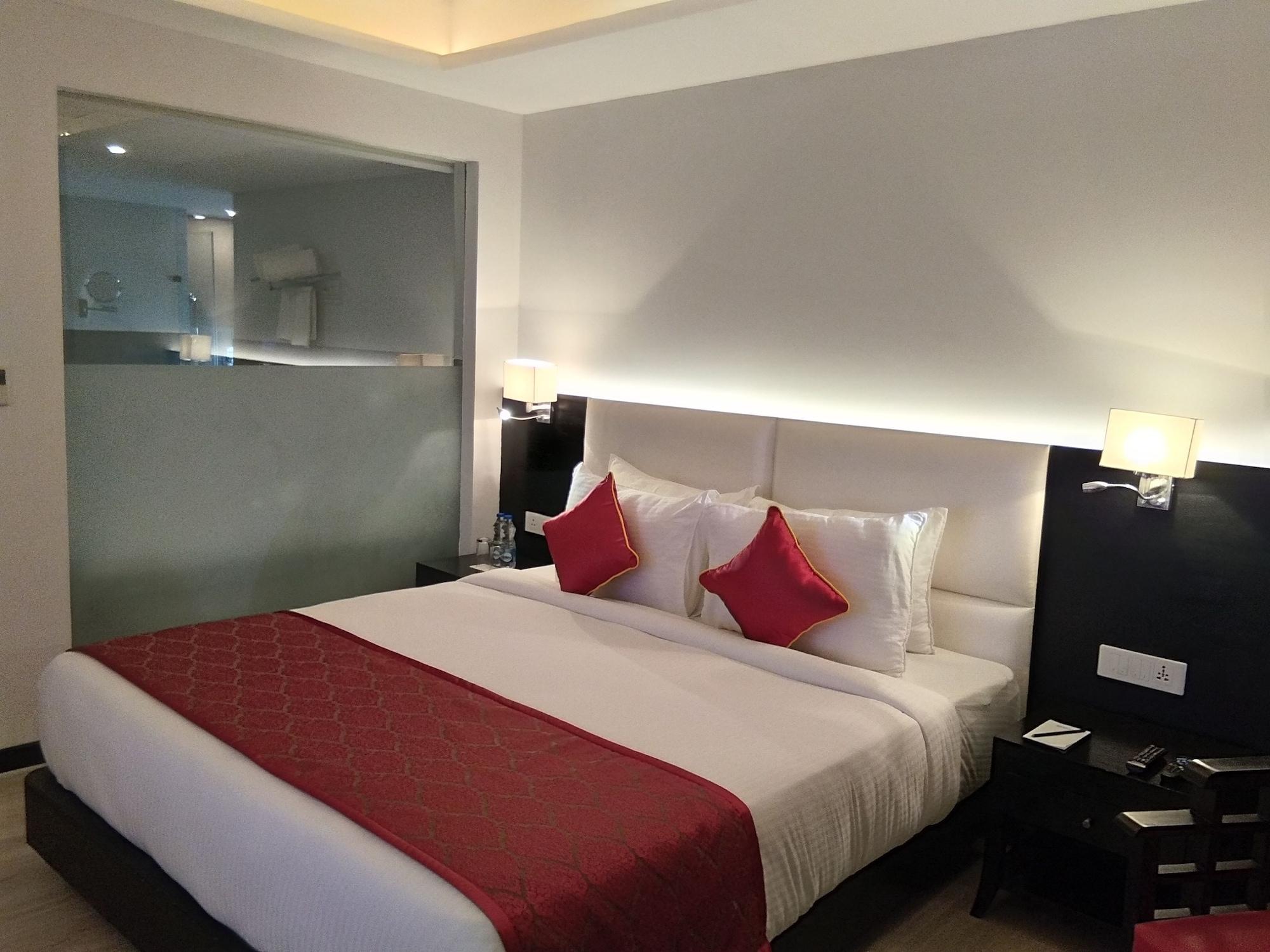 Ramada Encore Jalandhar Buitenkant foto