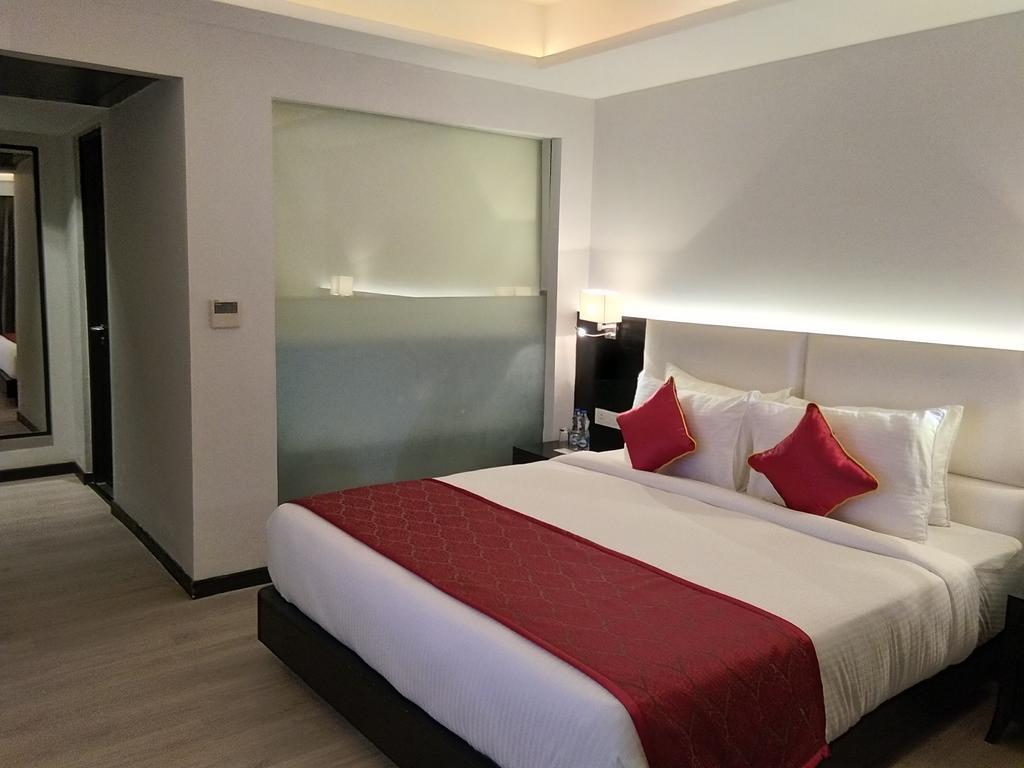 Ramada Encore Jalandhar Buitenkant foto