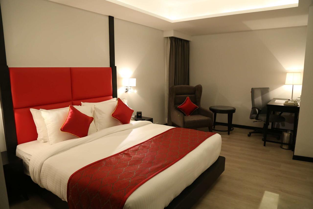 Ramada Encore Jalandhar Buitenkant foto