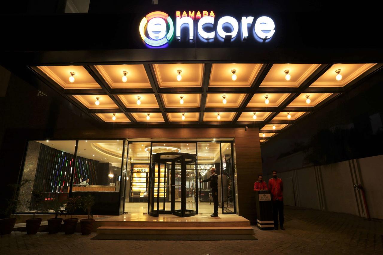 Ramada Encore Jalandhar Buitenkant foto