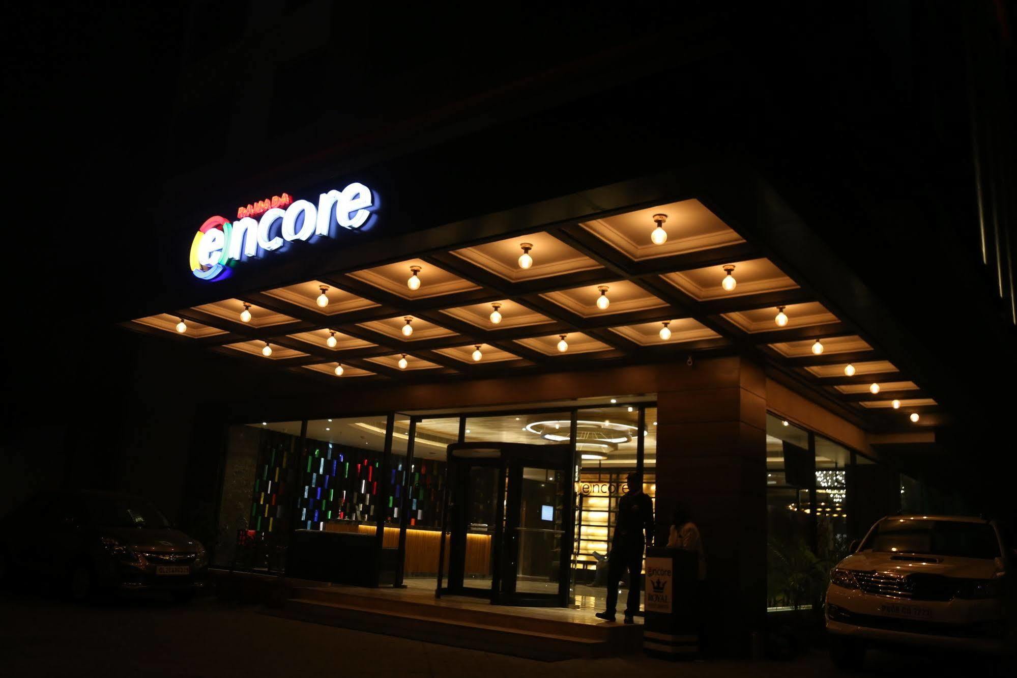 Ramada Encore Jalandhar Buitenkant foto