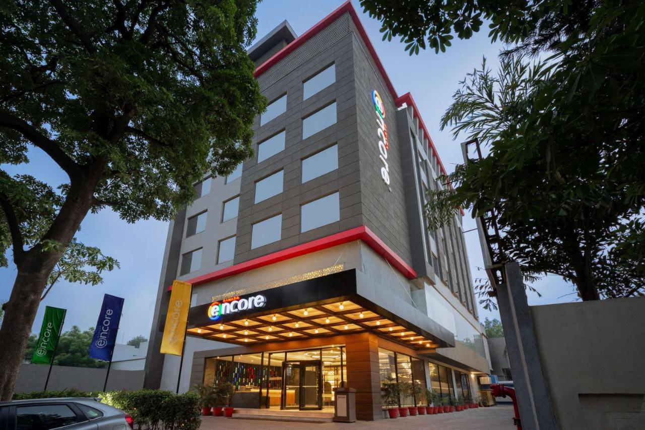 Ramada Encore Jalandhar Buitenkant foto